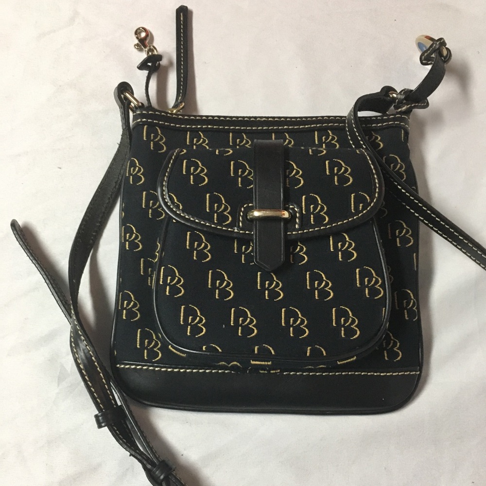 Dooney & Bourke Handbag/Purse USED